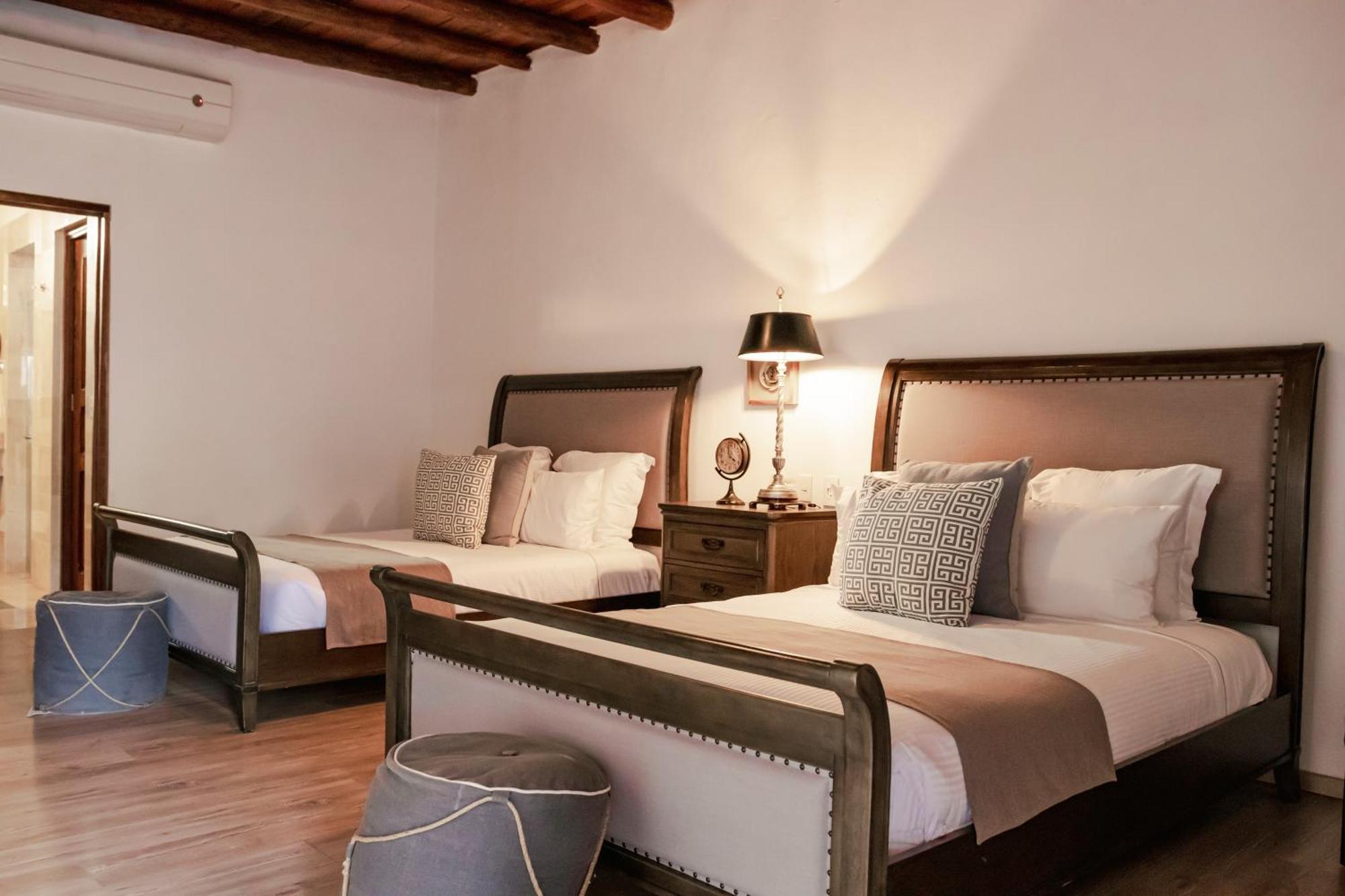 La Casona Del Banco Hotel Boutique Паррас-де-ла-Фуенте Екстер'єр фото